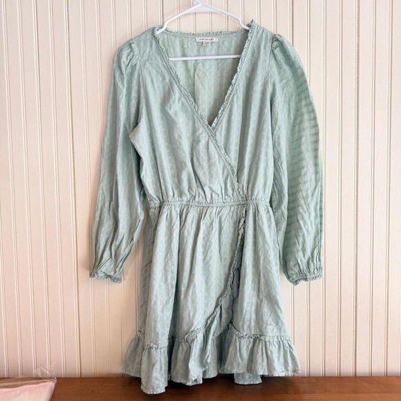 American Eagle Outfitters Dresses & Skirts - American Eagle Wrap Dress Mint Green Textured Ruffle Sleeve Mini -Size M-